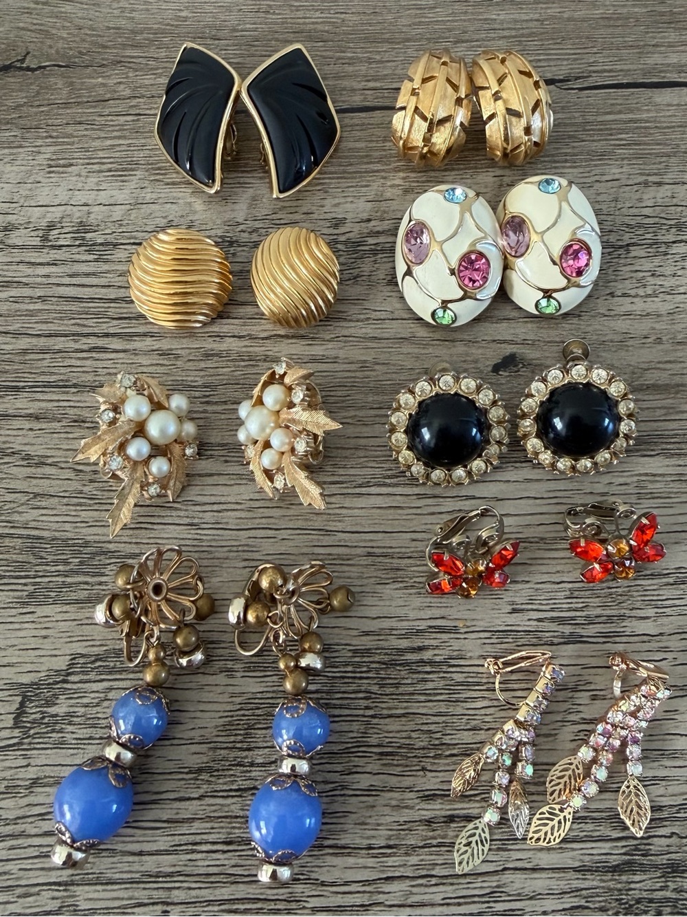 Lot of 9 Vintage Clip On Earrings 4 -Signed Trifari Variety Of Colors and Styles